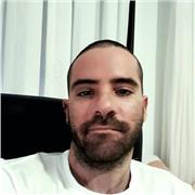 Profesor de ilustración o animación apto para todas las edades.